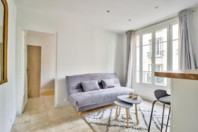 Charming apartment in Paris